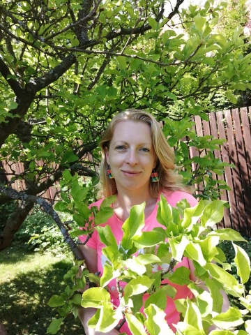 Lenka Hulanová ve své pracovně